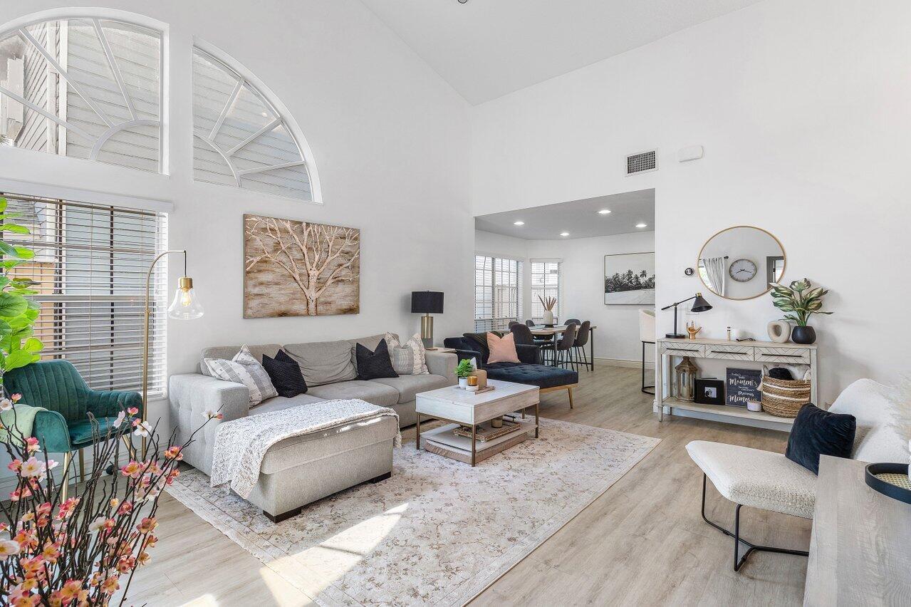 5120 Coronado Ridge