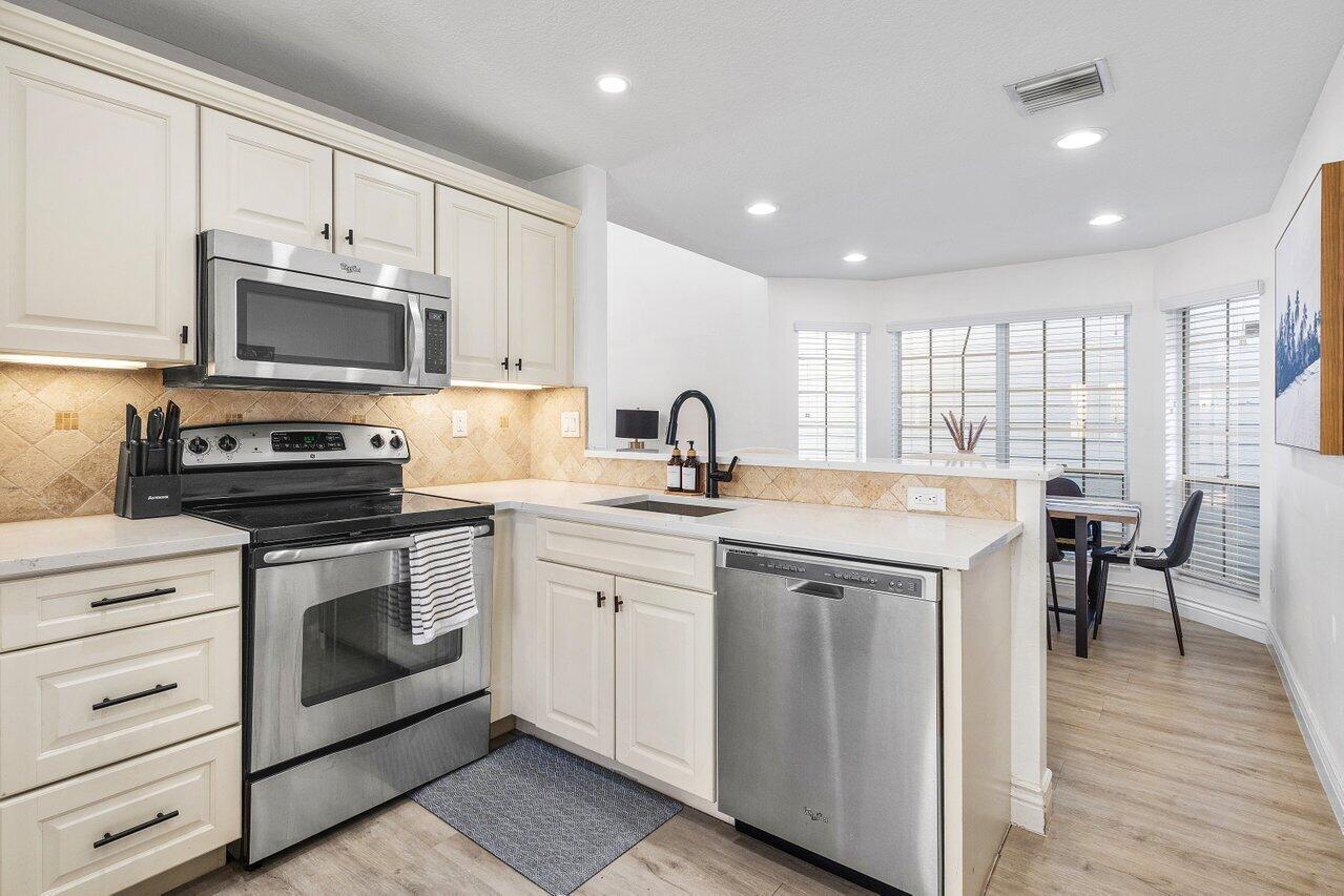 5120 Coronado Ridge