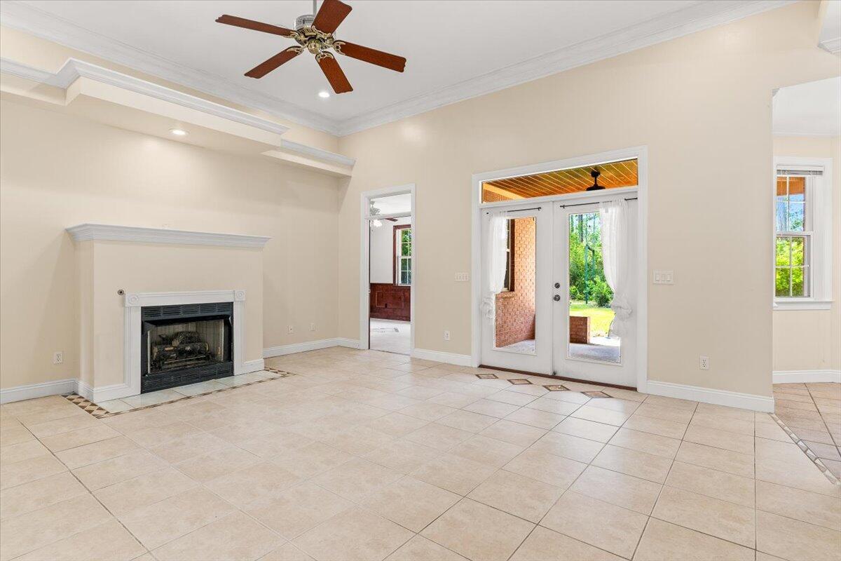 9601 Sunnybrook Drive