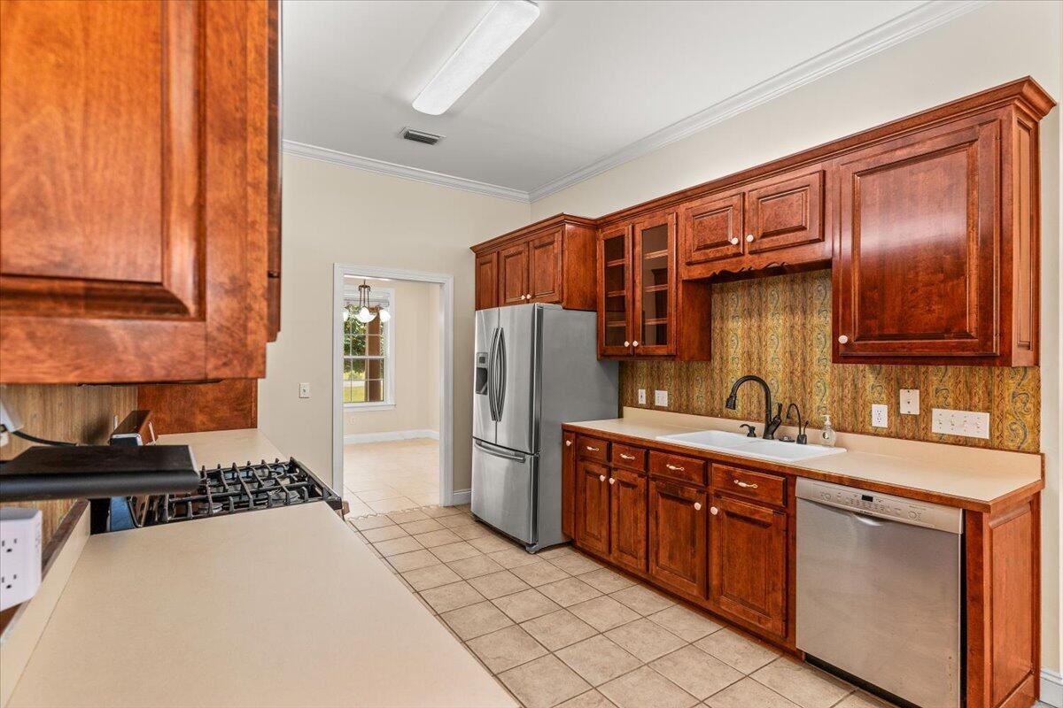 9601 Sunnybrook Drive