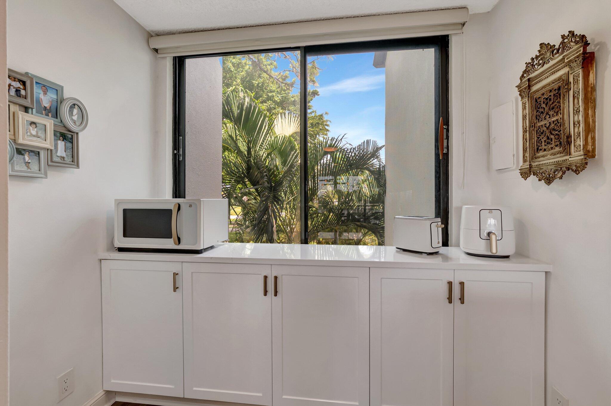 3310 Bridgewood Drive