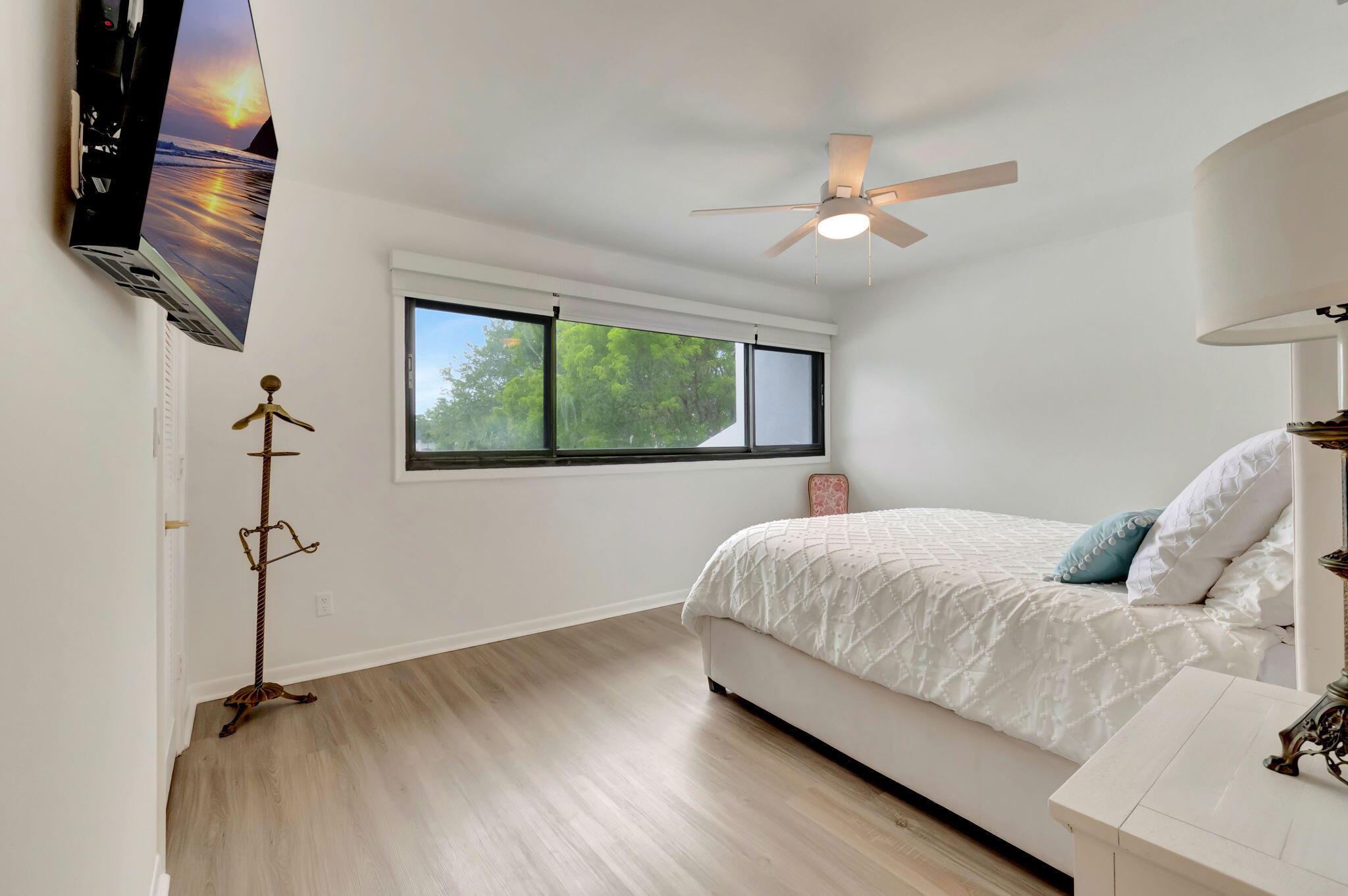 3310 Bridgewood Drive