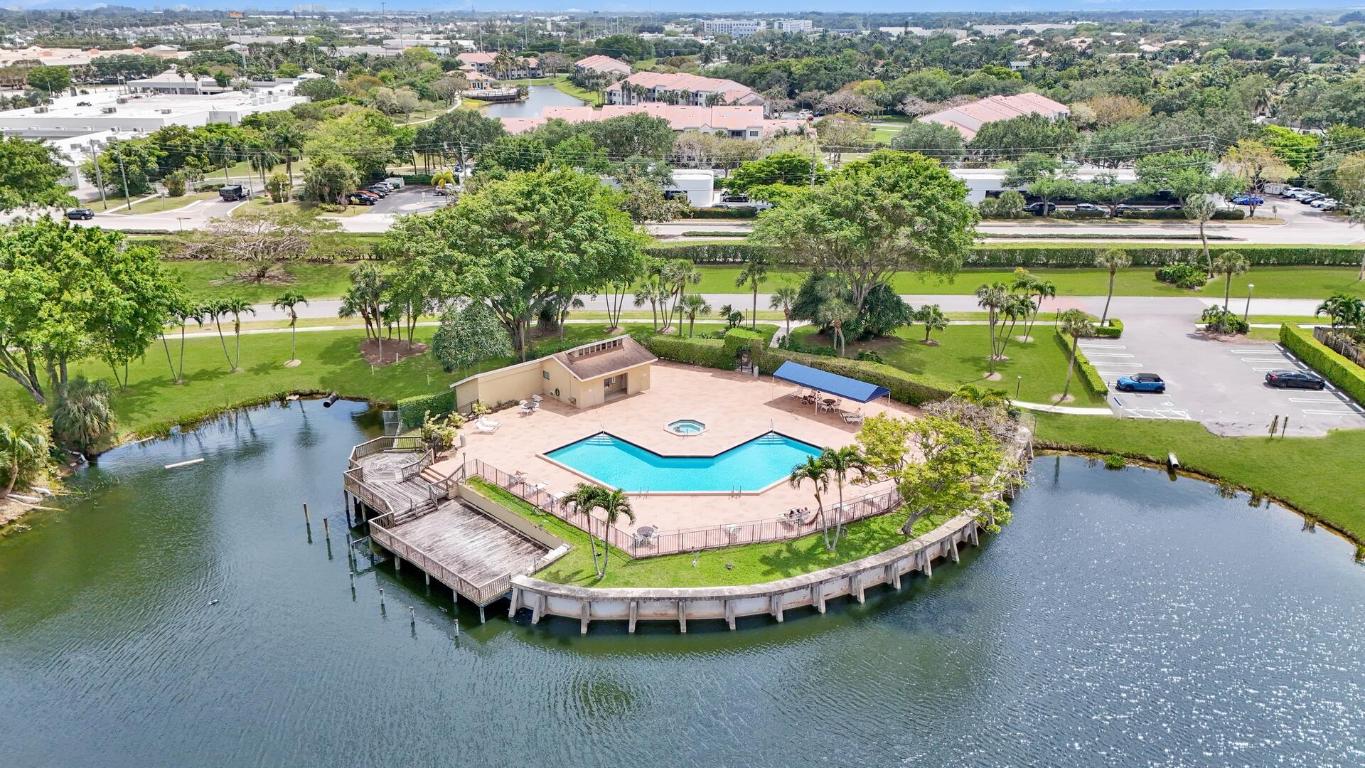 800 NW 22nd Court, Delray Beach