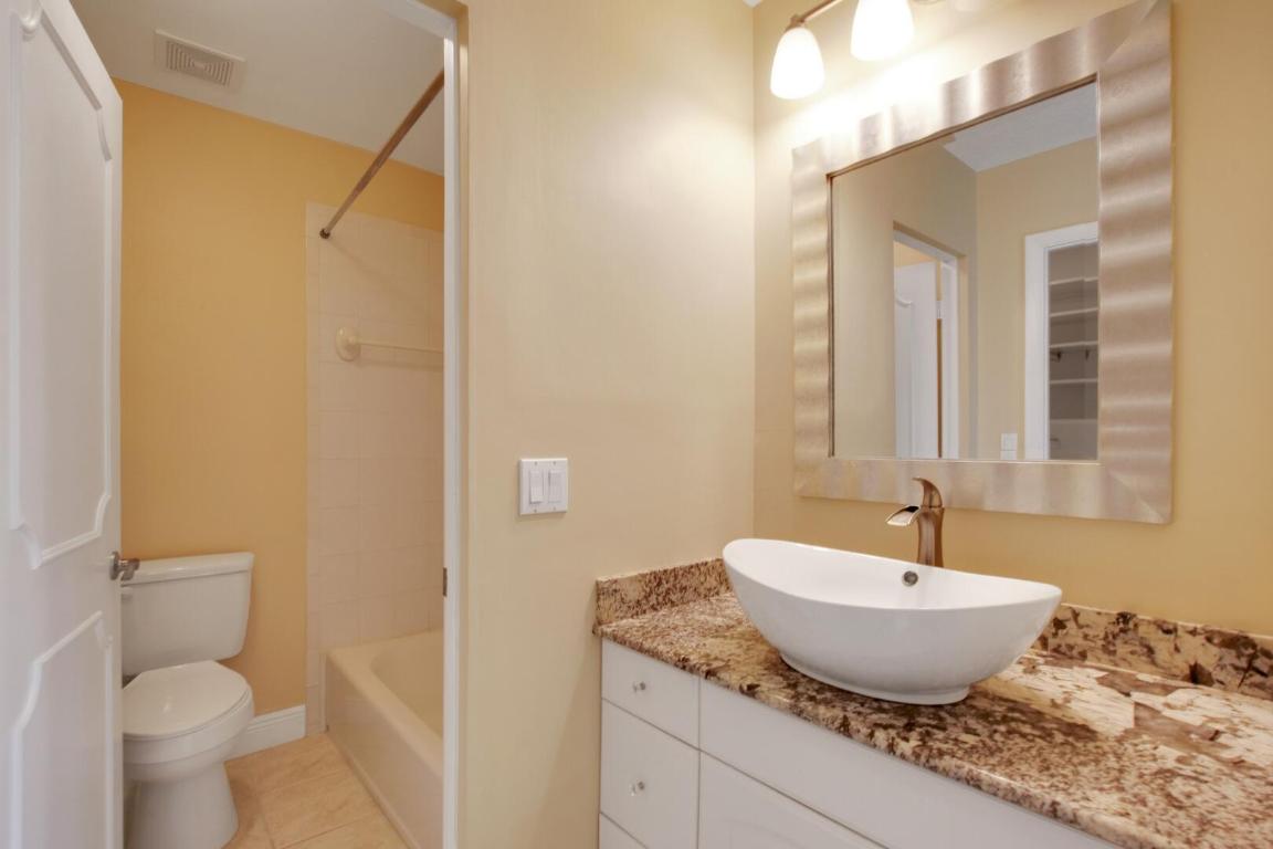 800 NW 22nd Court, Delray Beach