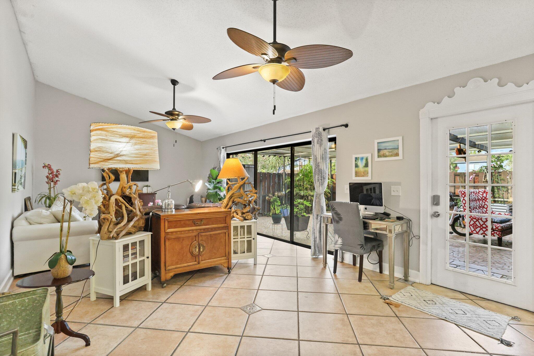 4652 Holly Lake Drive