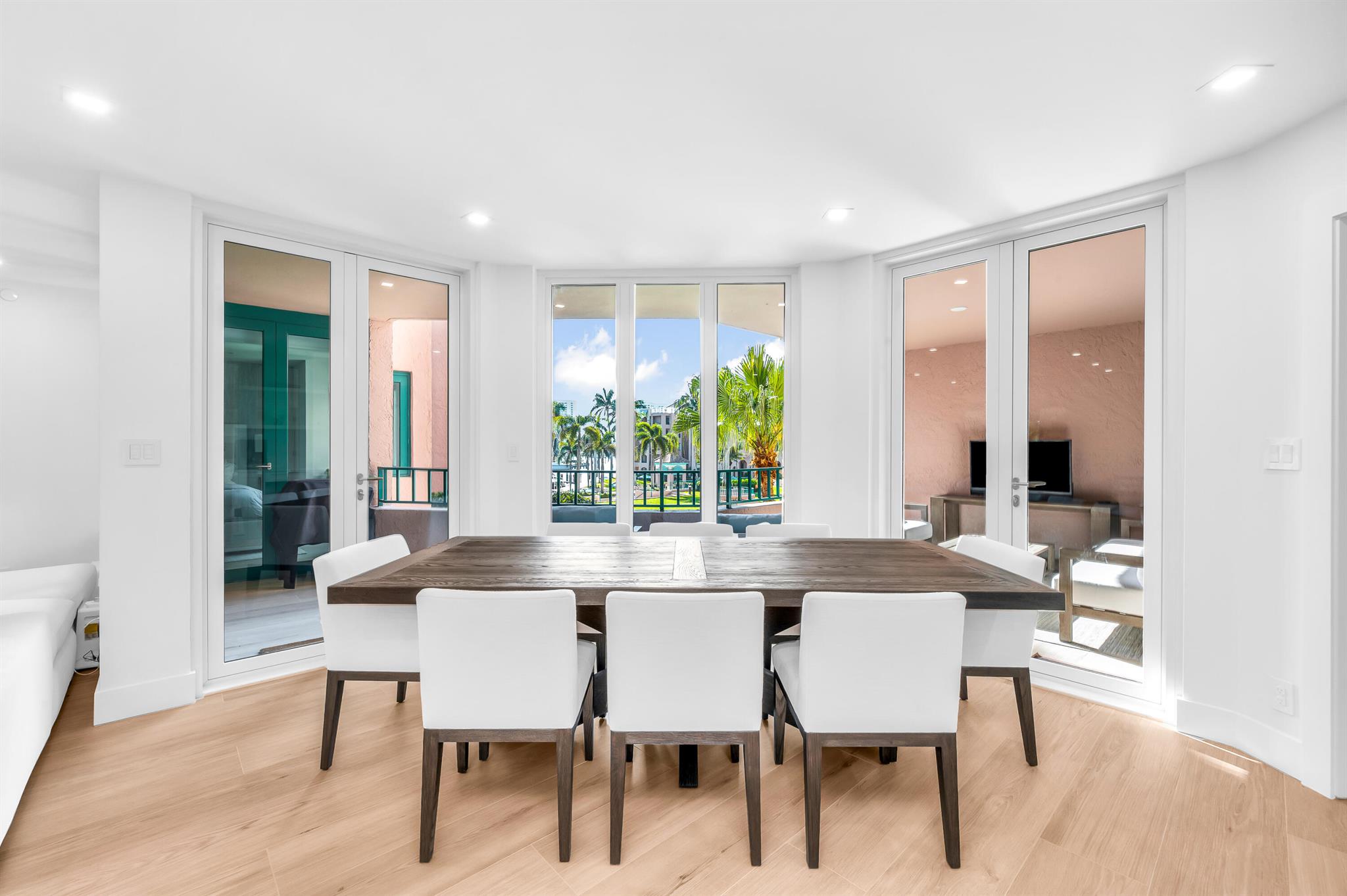 120 SE 5th Avenue 324