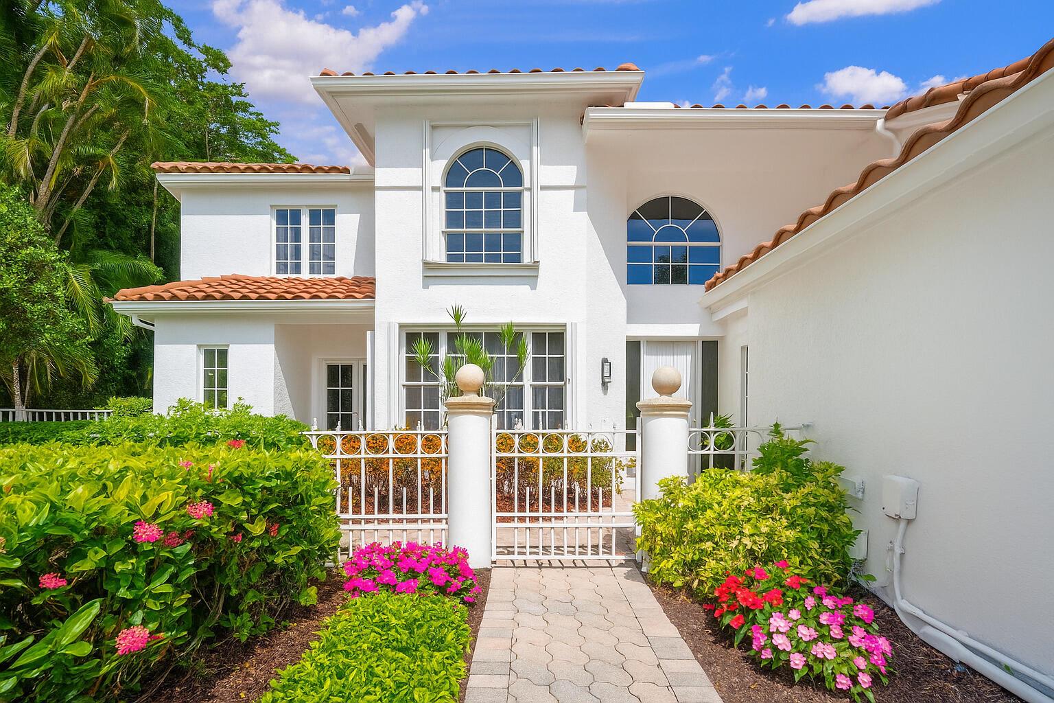 5607 NW 24th Terrace