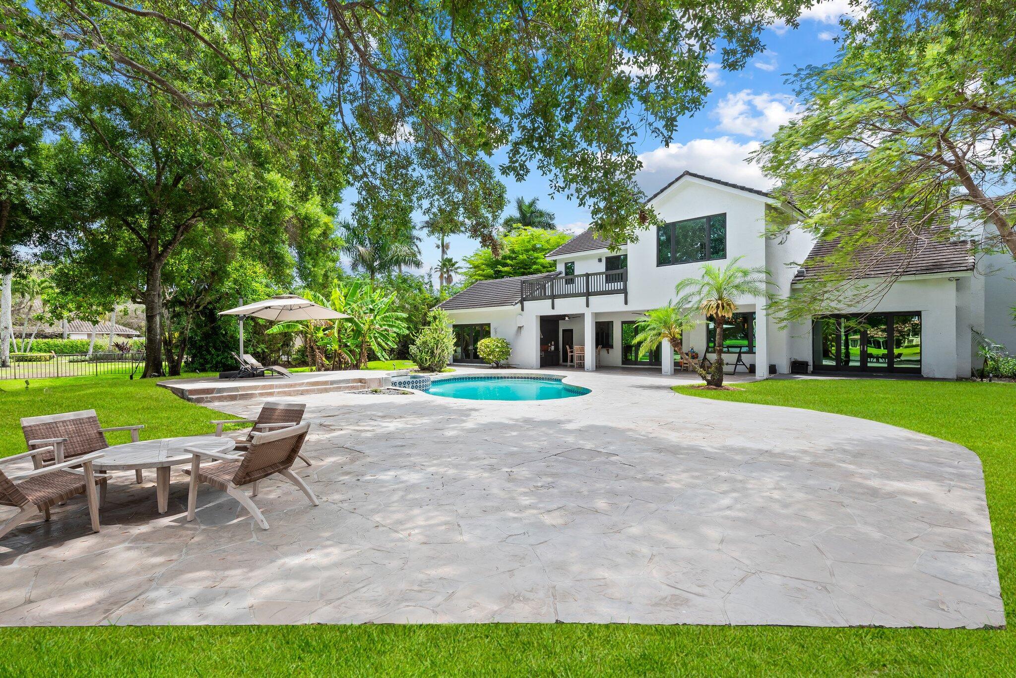 18425 Long Lake Drive