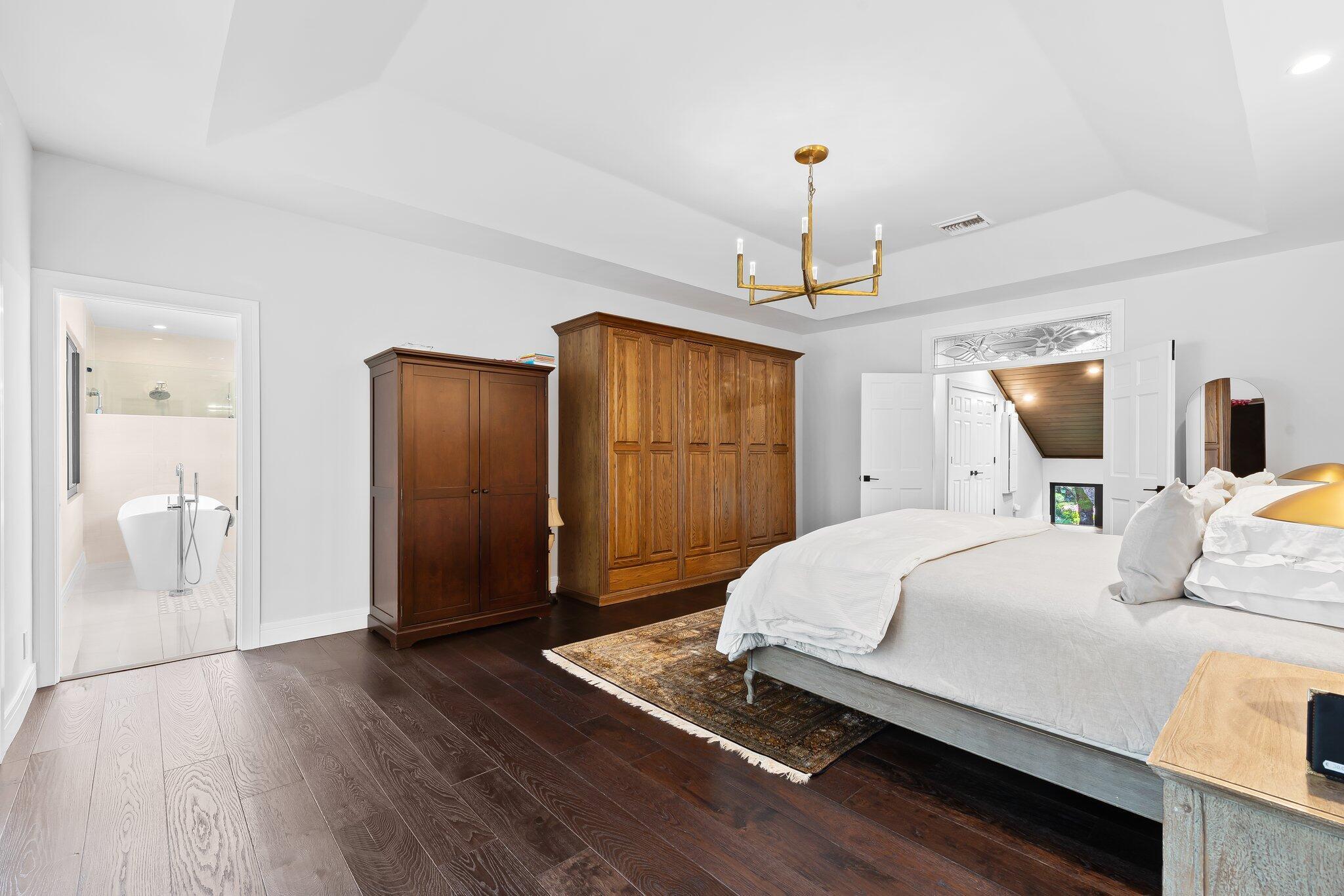 18425 Long Lake Drive