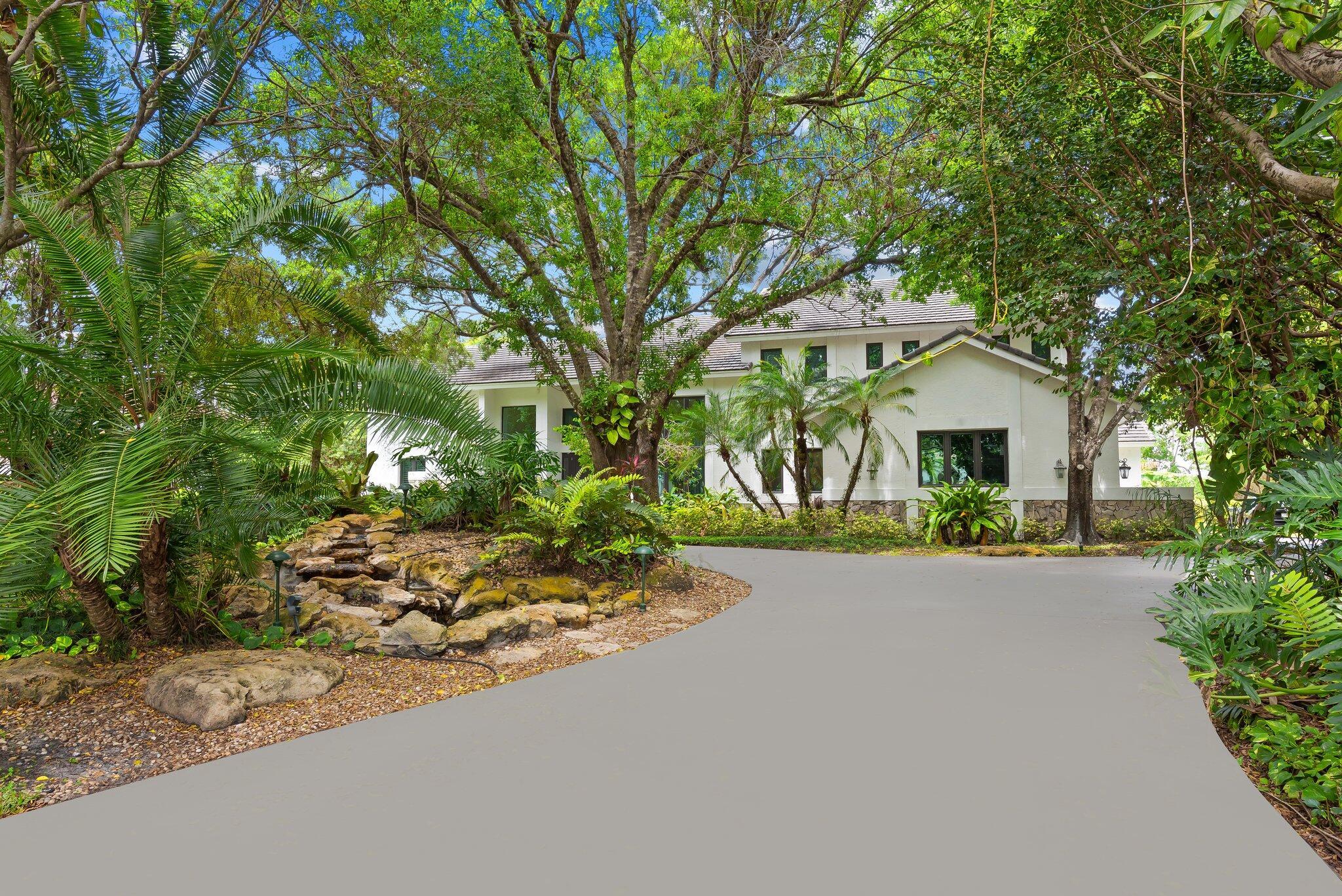 18425 Long Lake Drive