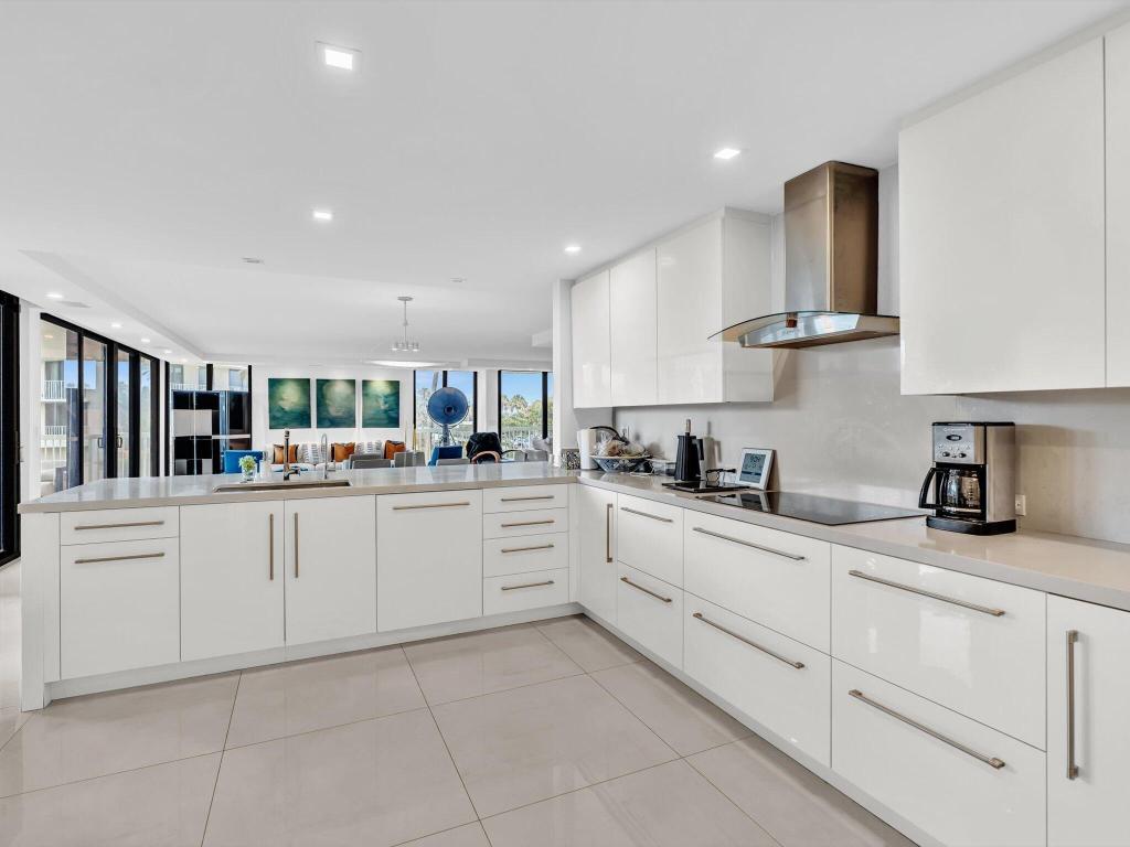 3300 S Ocean Boulevard 108s