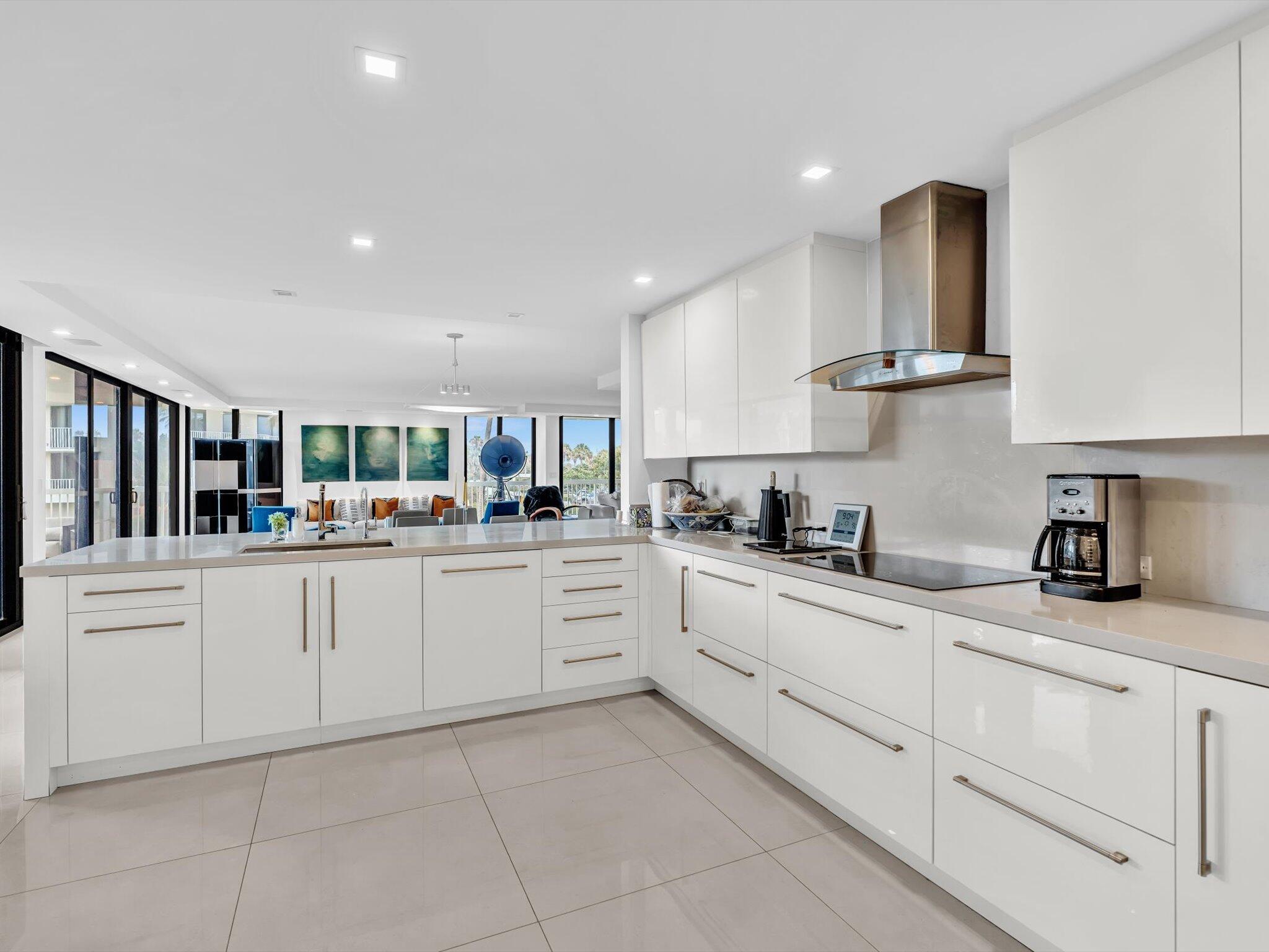 3300 S Ocean Boulevard 108s