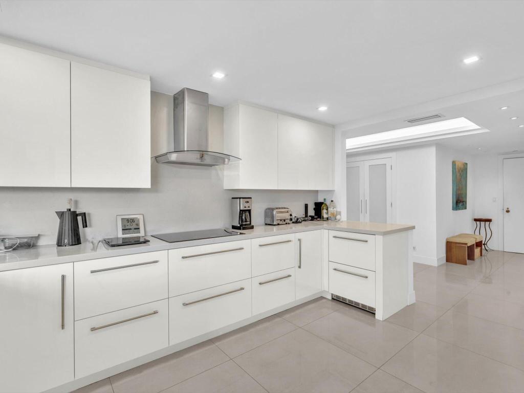 3300 S Ocean Boulevard 108s