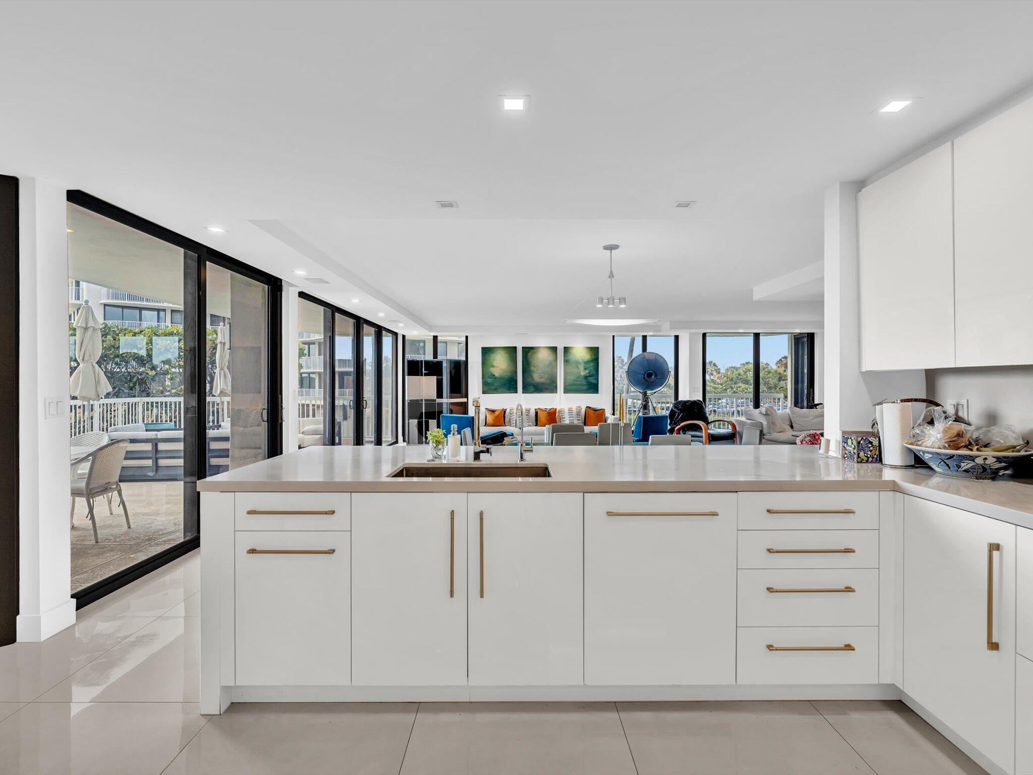 3300 S Ocean Boulevard 108s