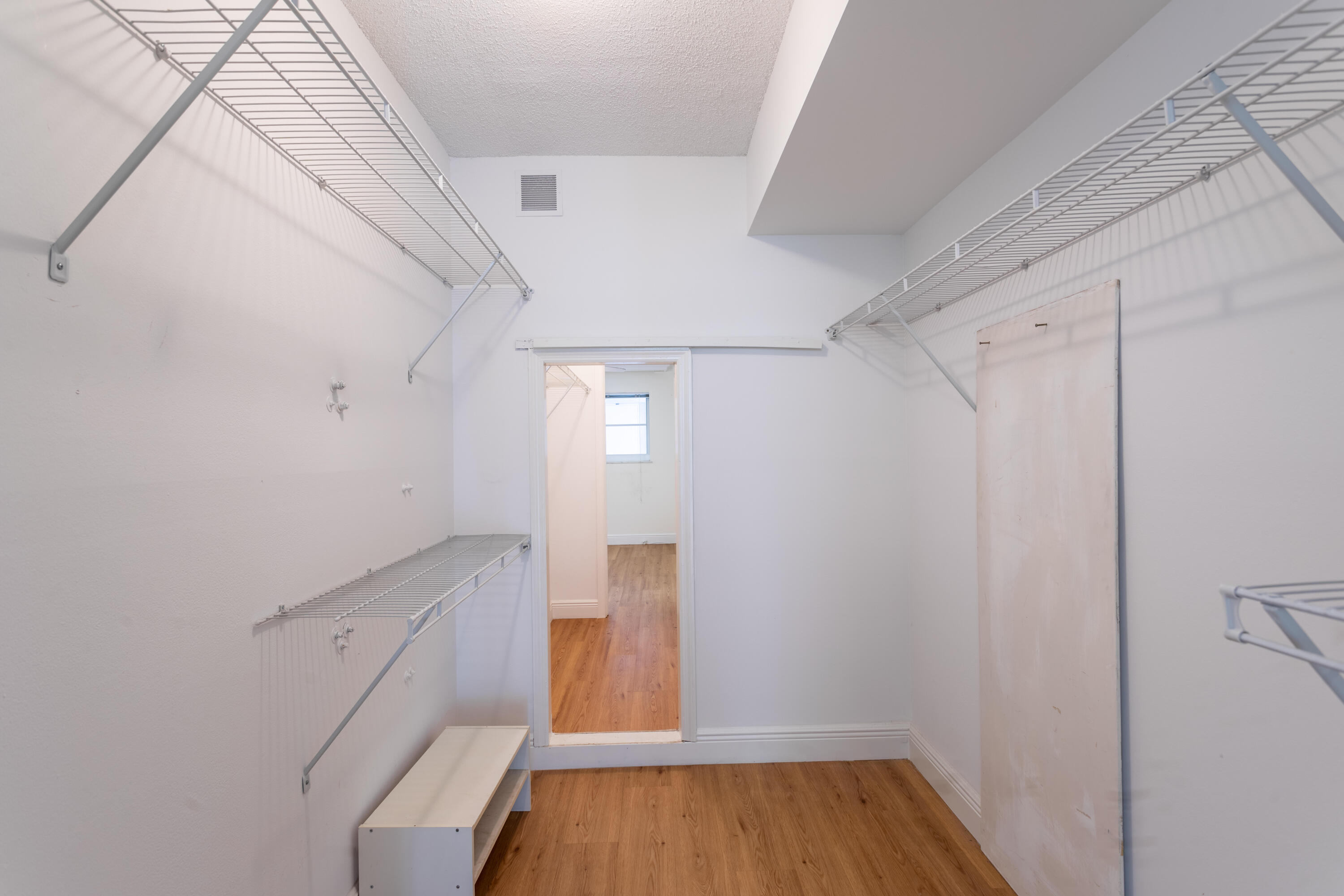 2012 S Federal Highway 301