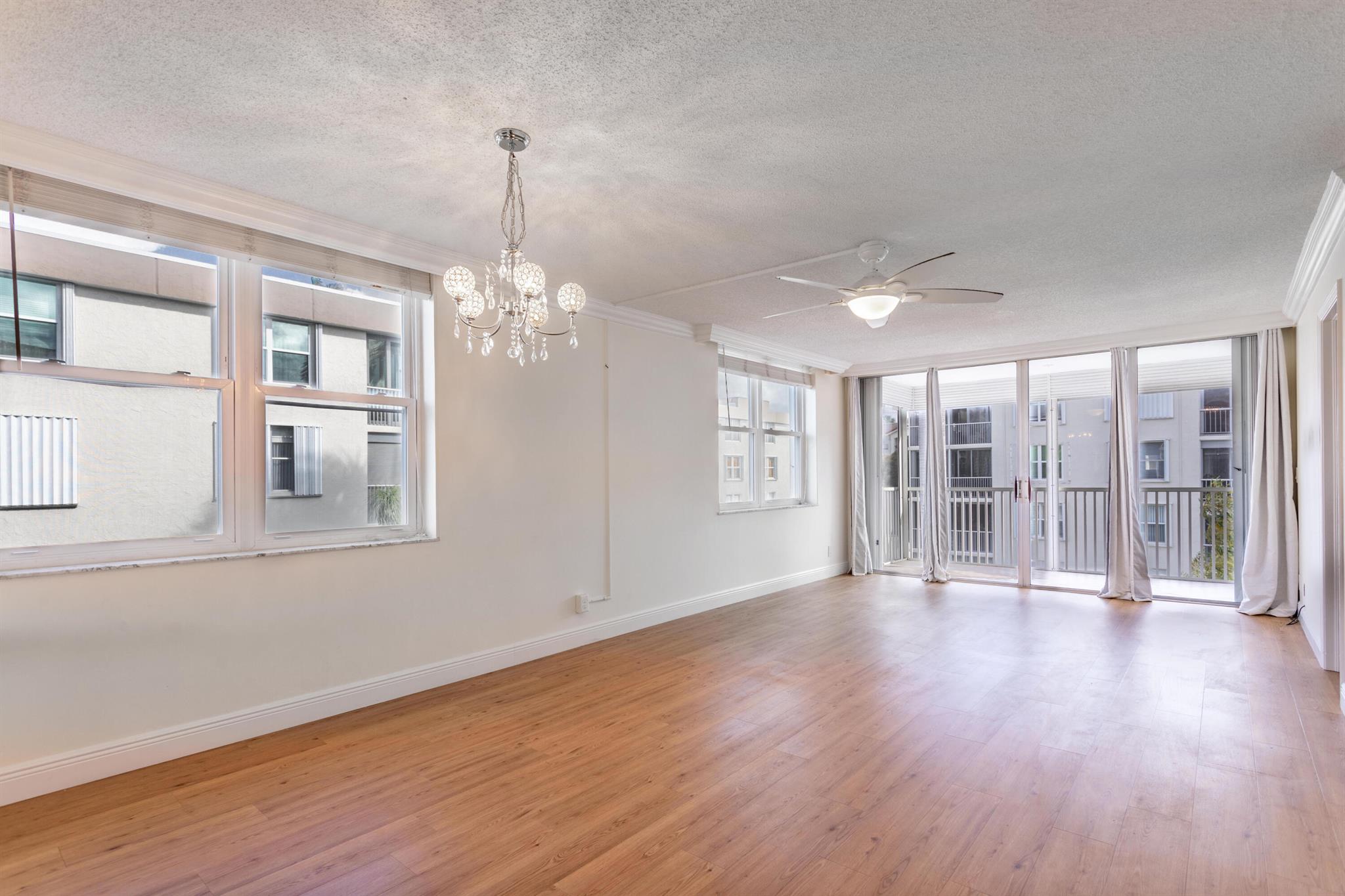 2012 S Federal Highway 301