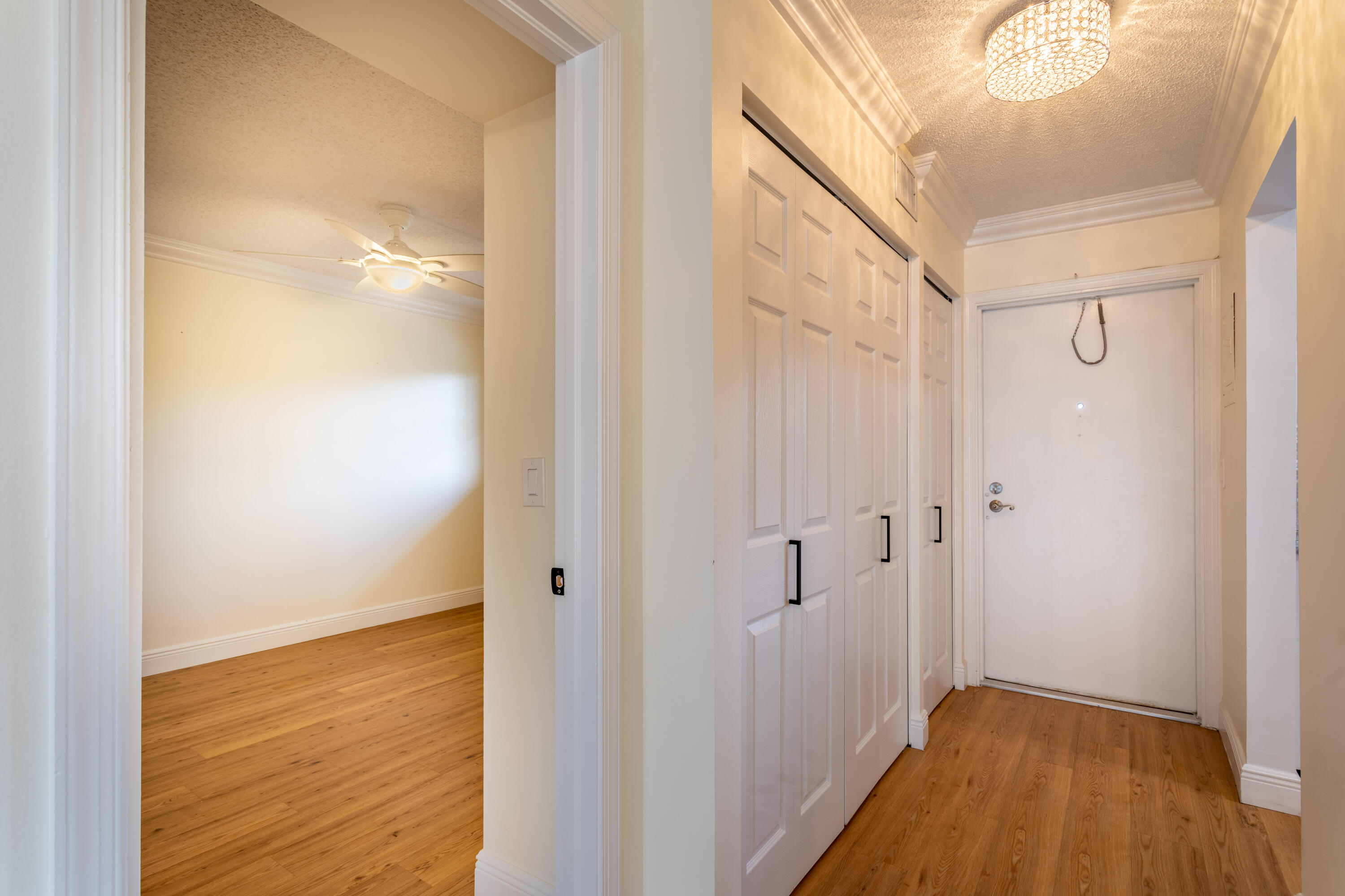 2012 S Federal Highway 301