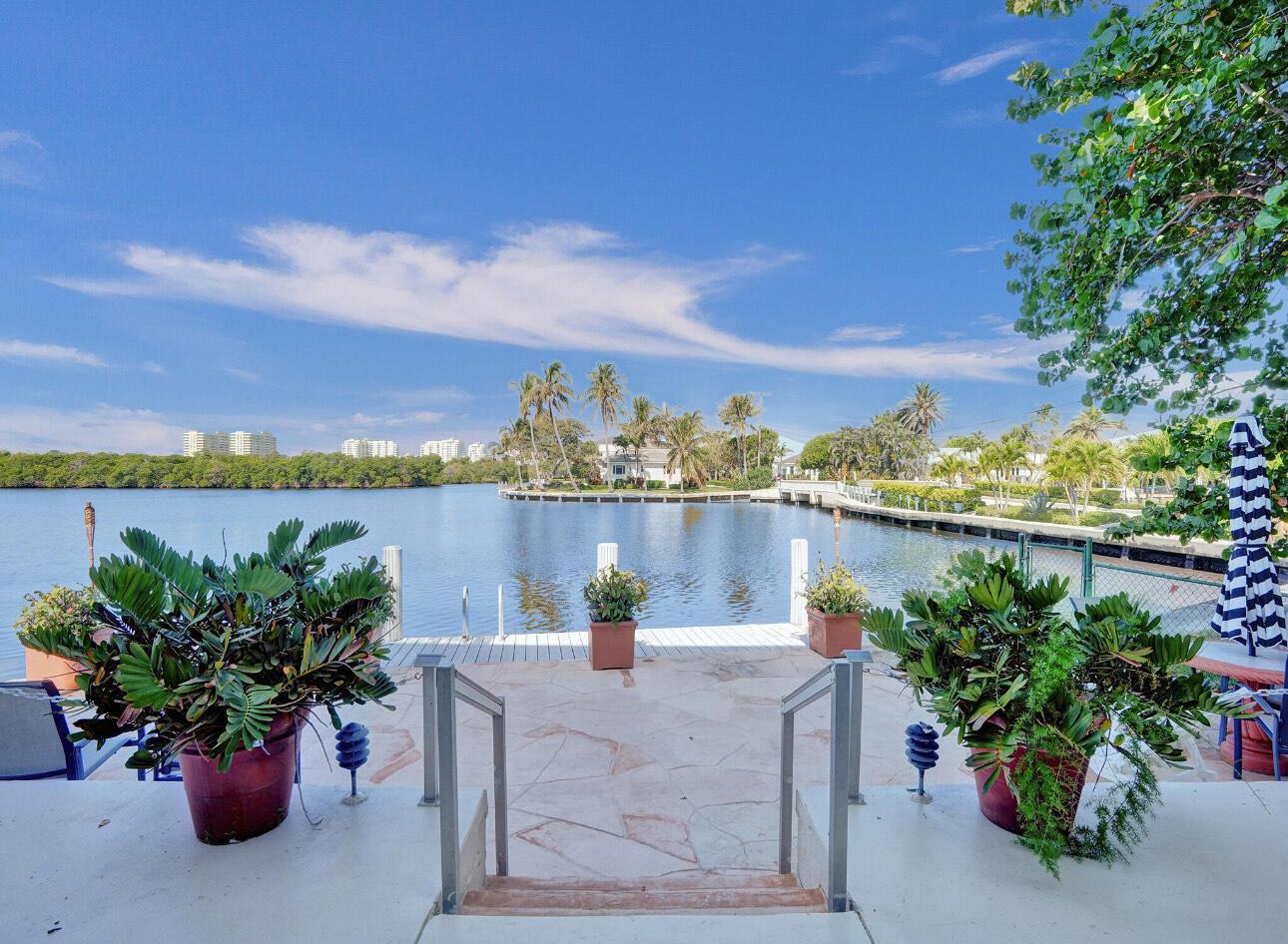 6590 N Ocean Boulevard 9