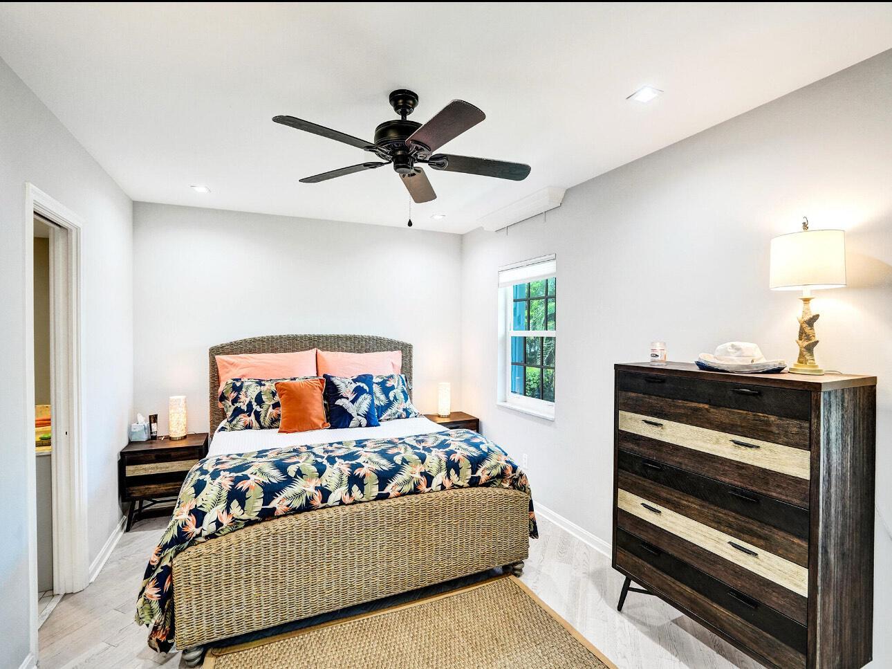 6590 N Ocean Boulevard 9