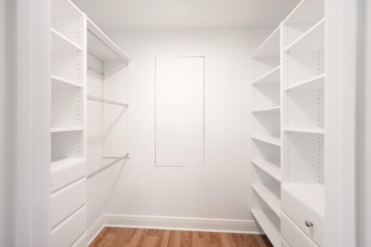 2075 NW 52nd Street