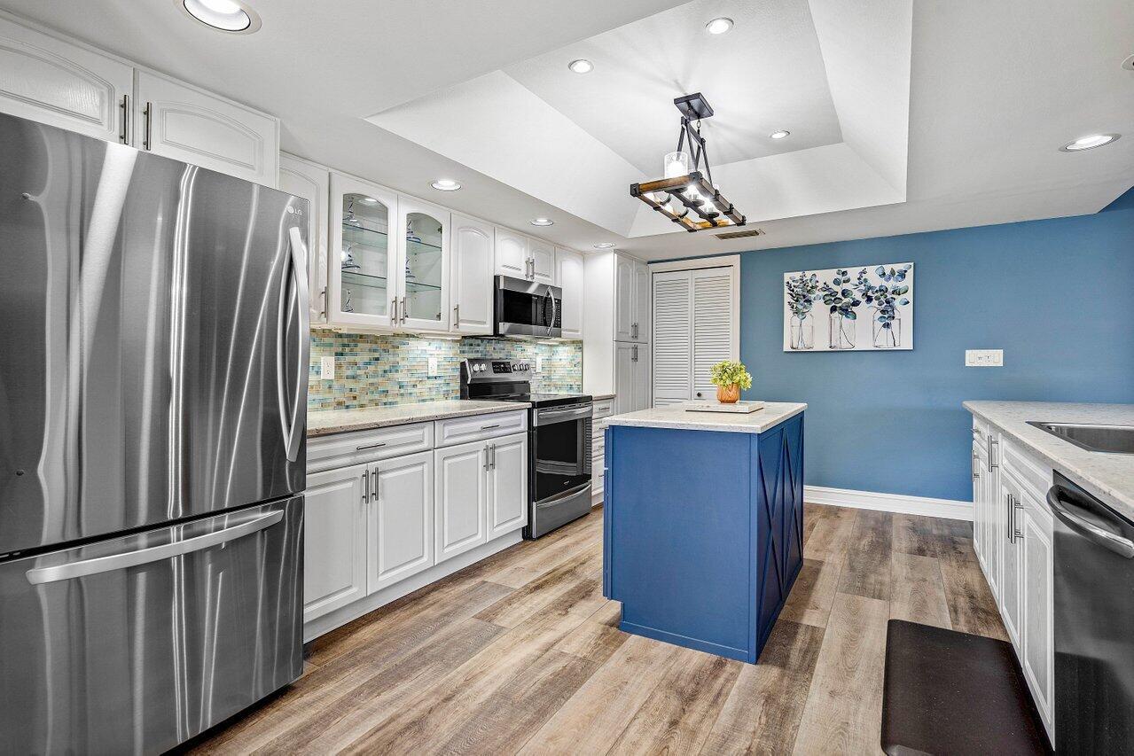 648 Deer Creek Edgewater Drive