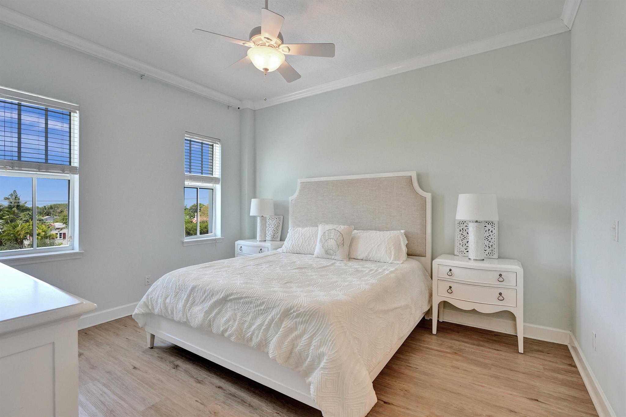 200 NE 2nd Avenue 410