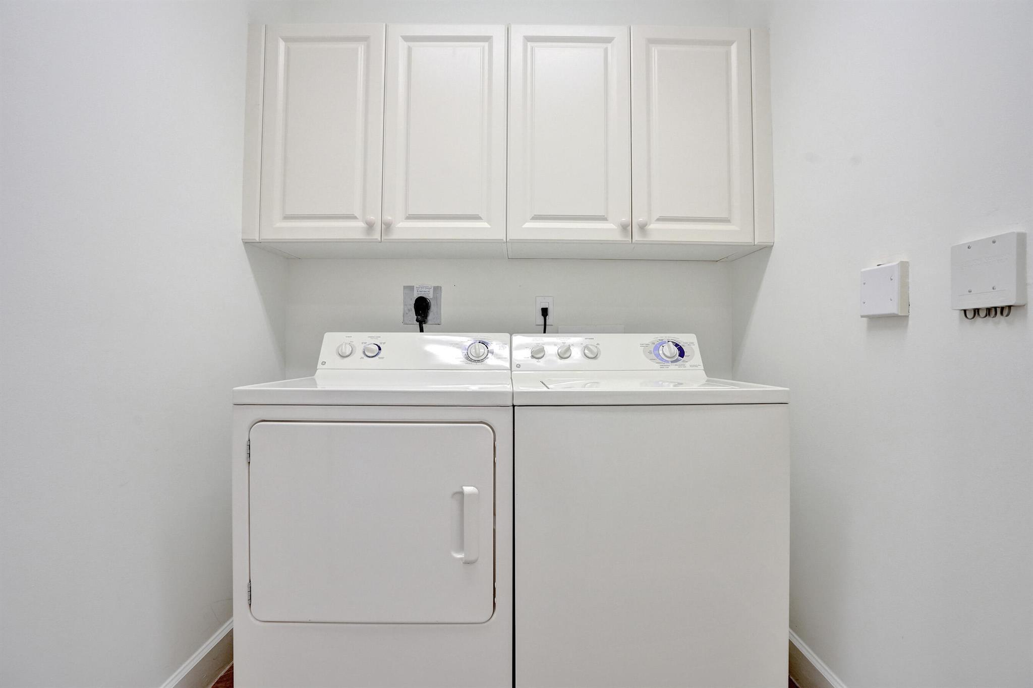 200 NE 2nd Avenue 410