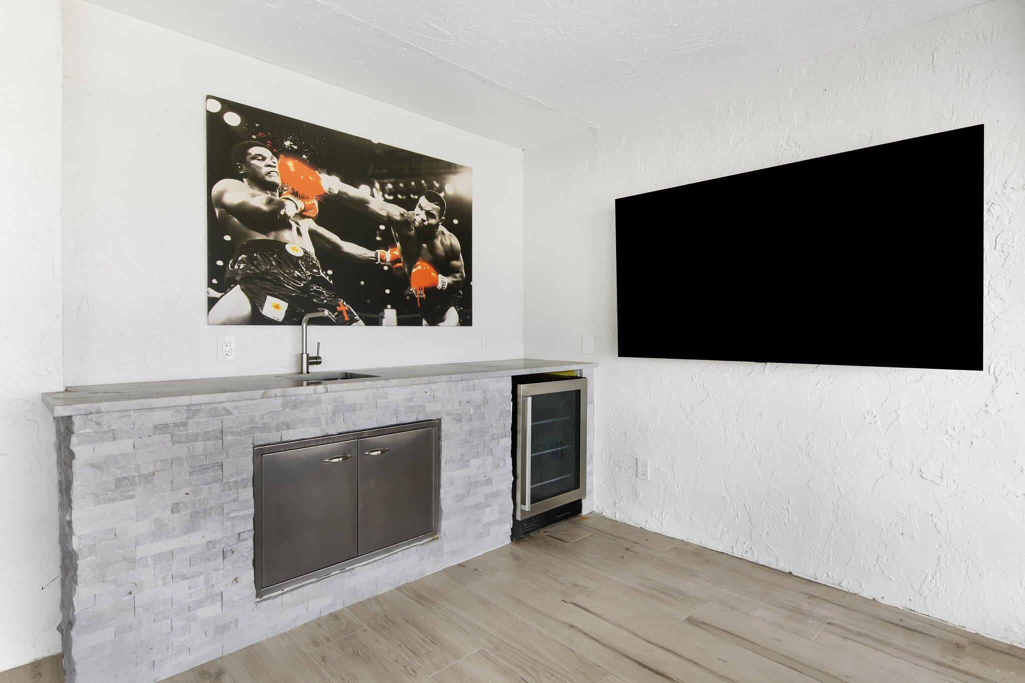 1105 Russell Drive