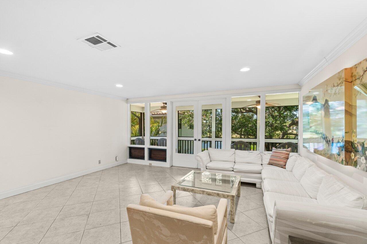 19747 W Boca West Drive W 4122