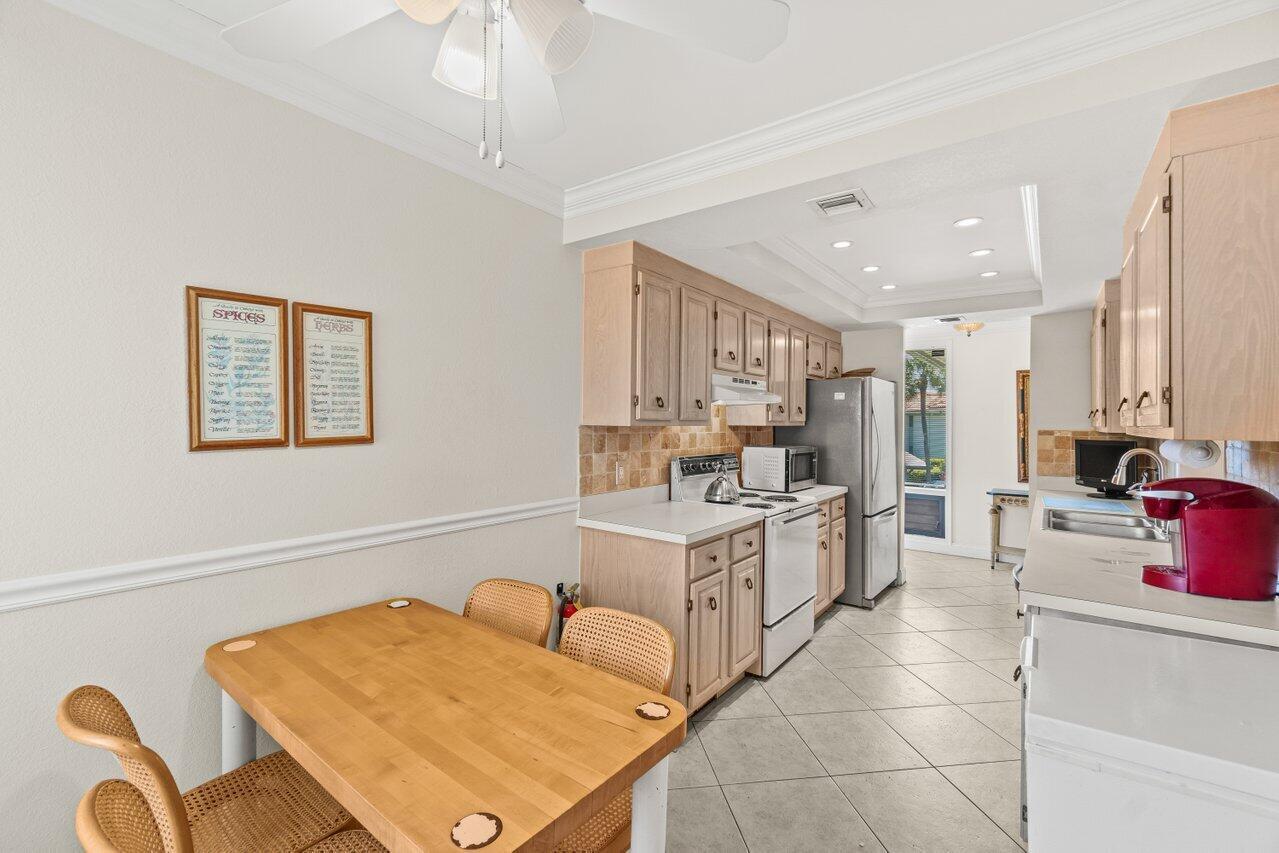 19747 W Boca West Drive W 4122