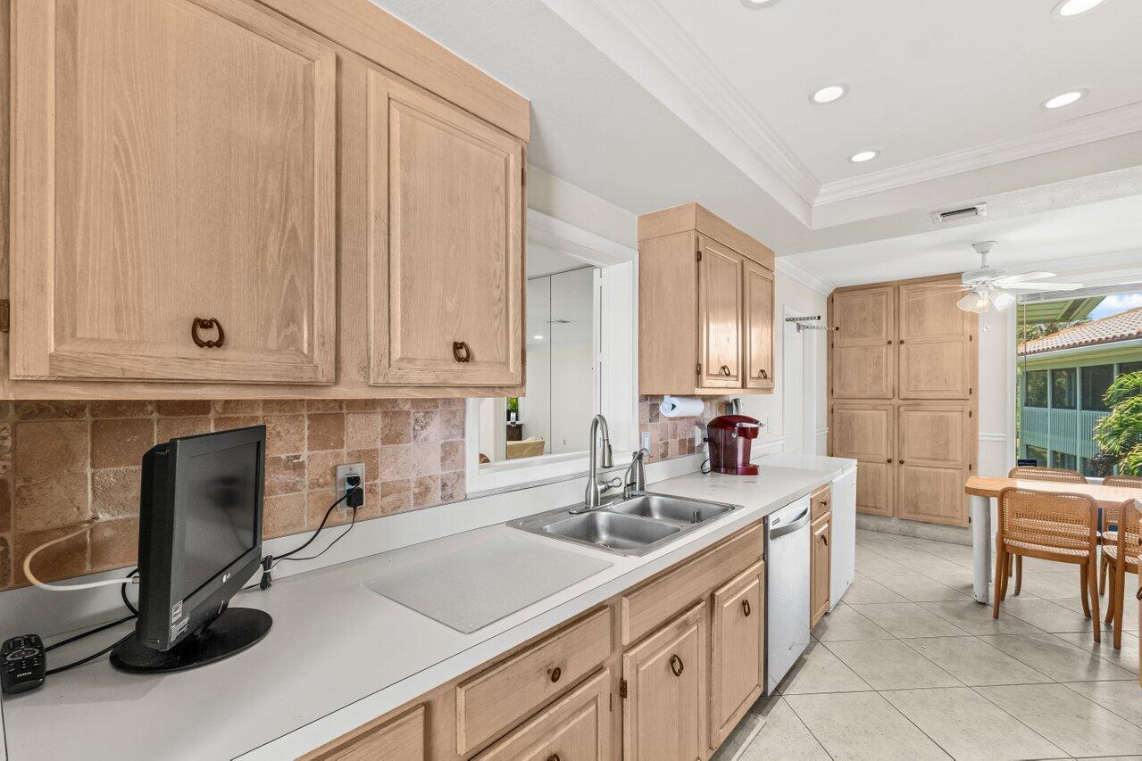 19747 W Boca West Drive W 4122