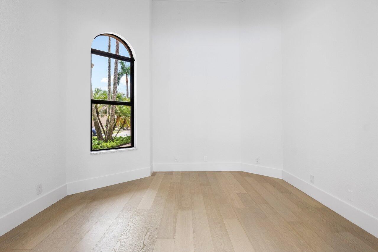 6581 Grande Orchid Way