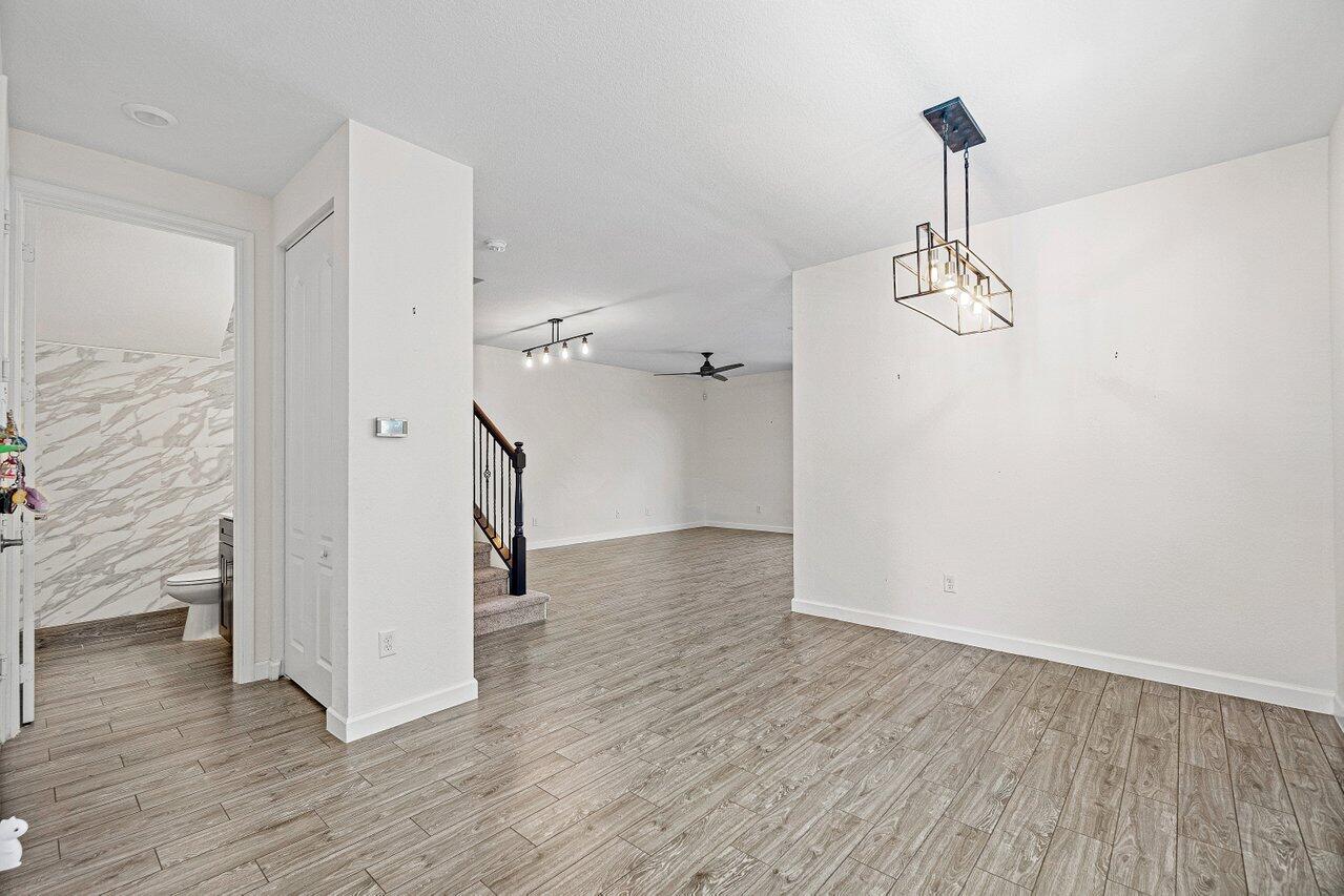 12949 Anthorne Lane Lane