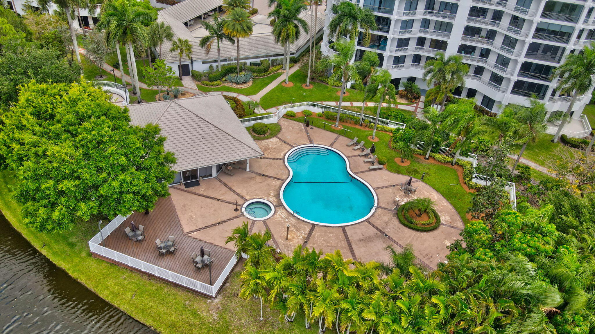 20290 Fairway Oaks Drive Drive 221