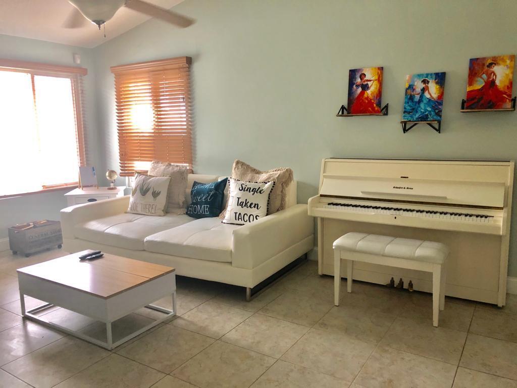 6158 Country Fair Circle Circle