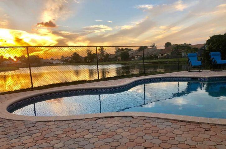 6158 Country Fair Circle Circle