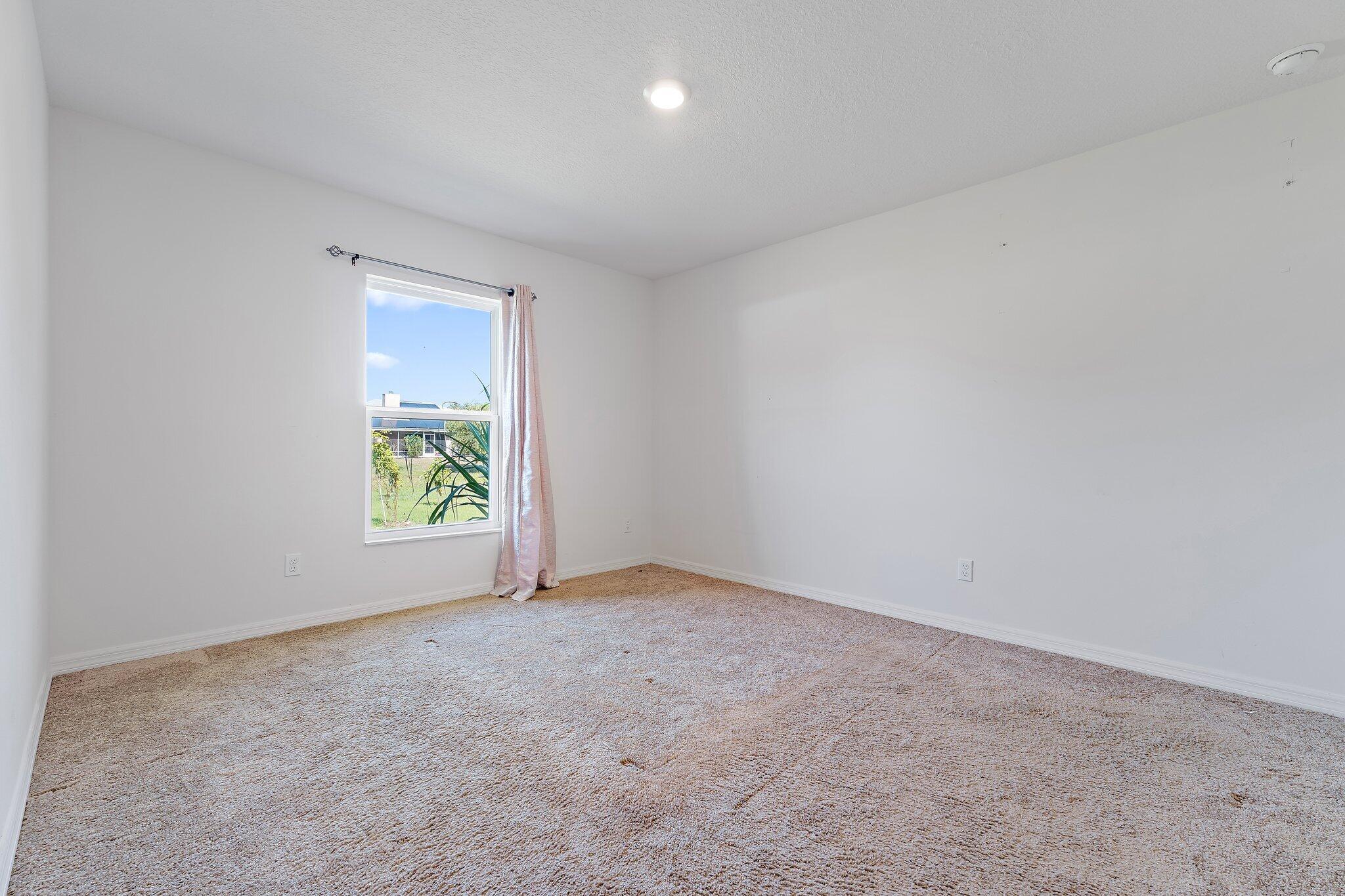 1758 SW Success Street