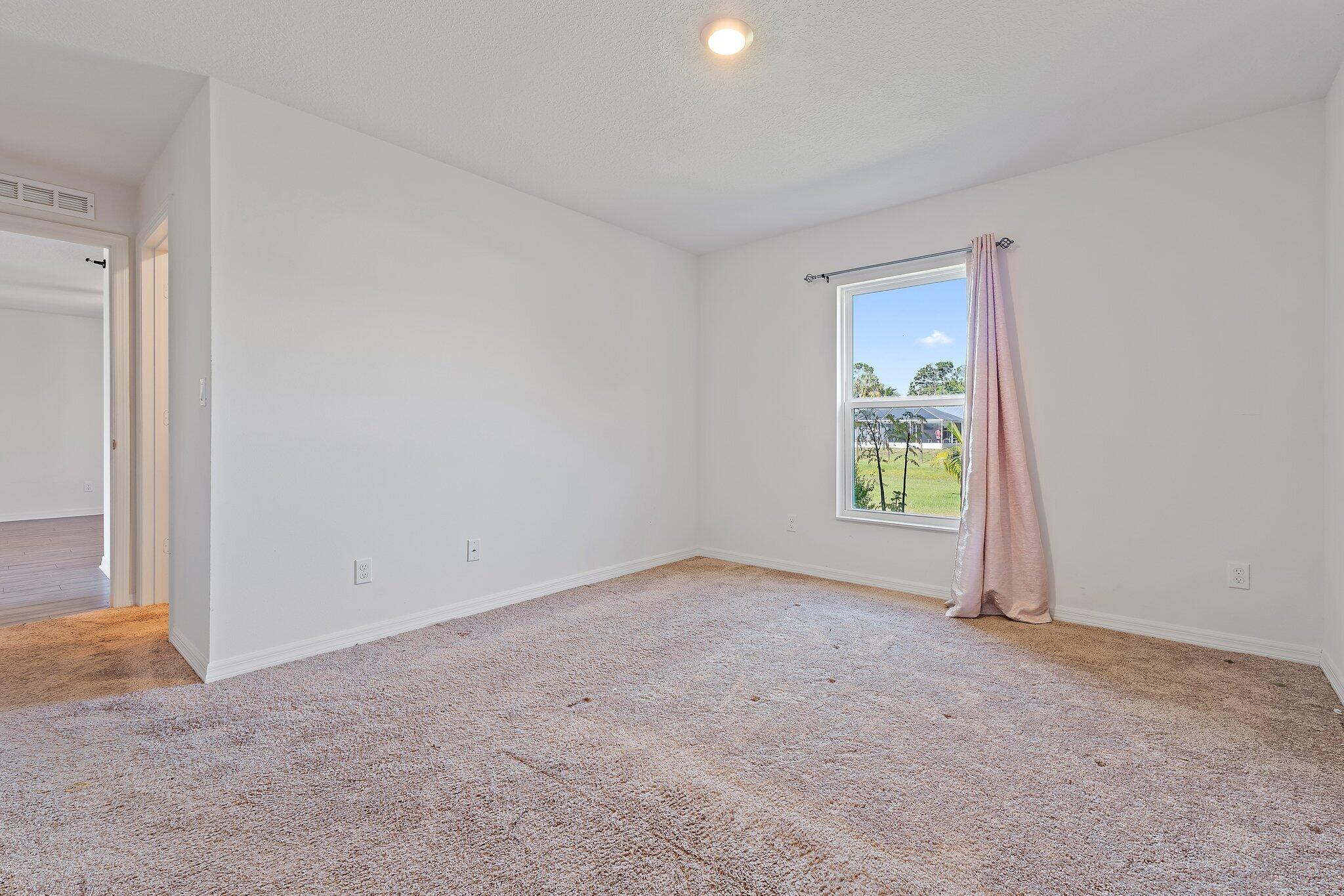 1758 SW Success Street