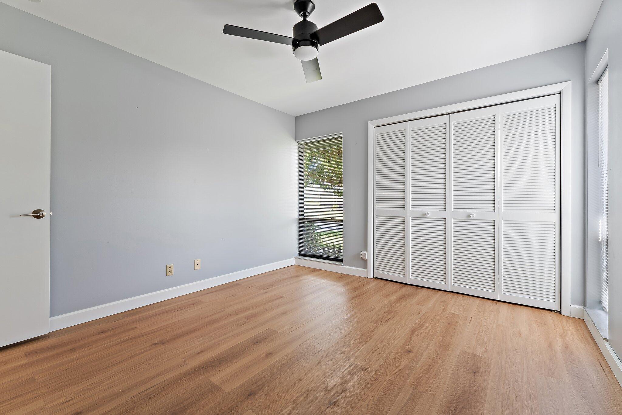 2711 SW Egret Pond Circle