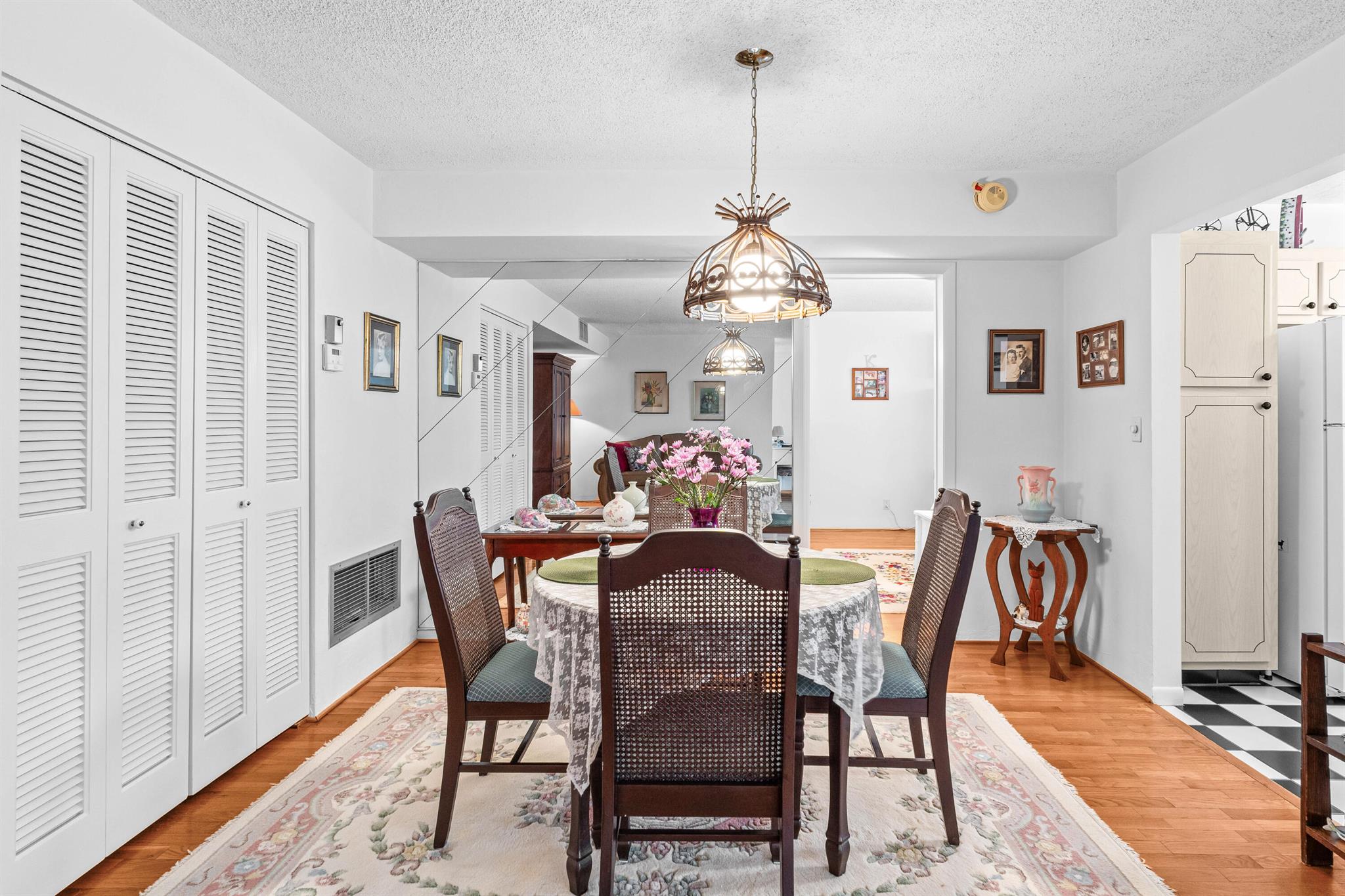 1237 Hillsboro Mile 101