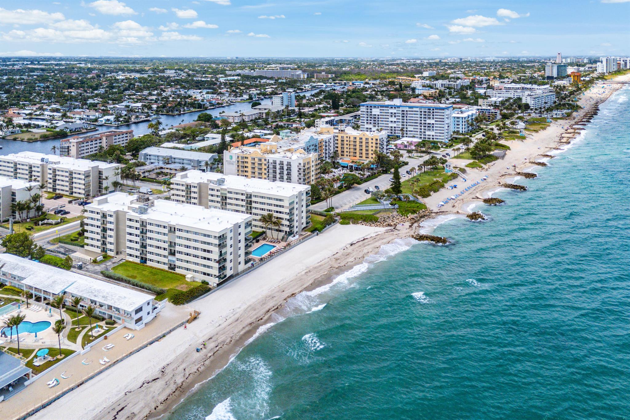 1237 Hillsboro Mile 101