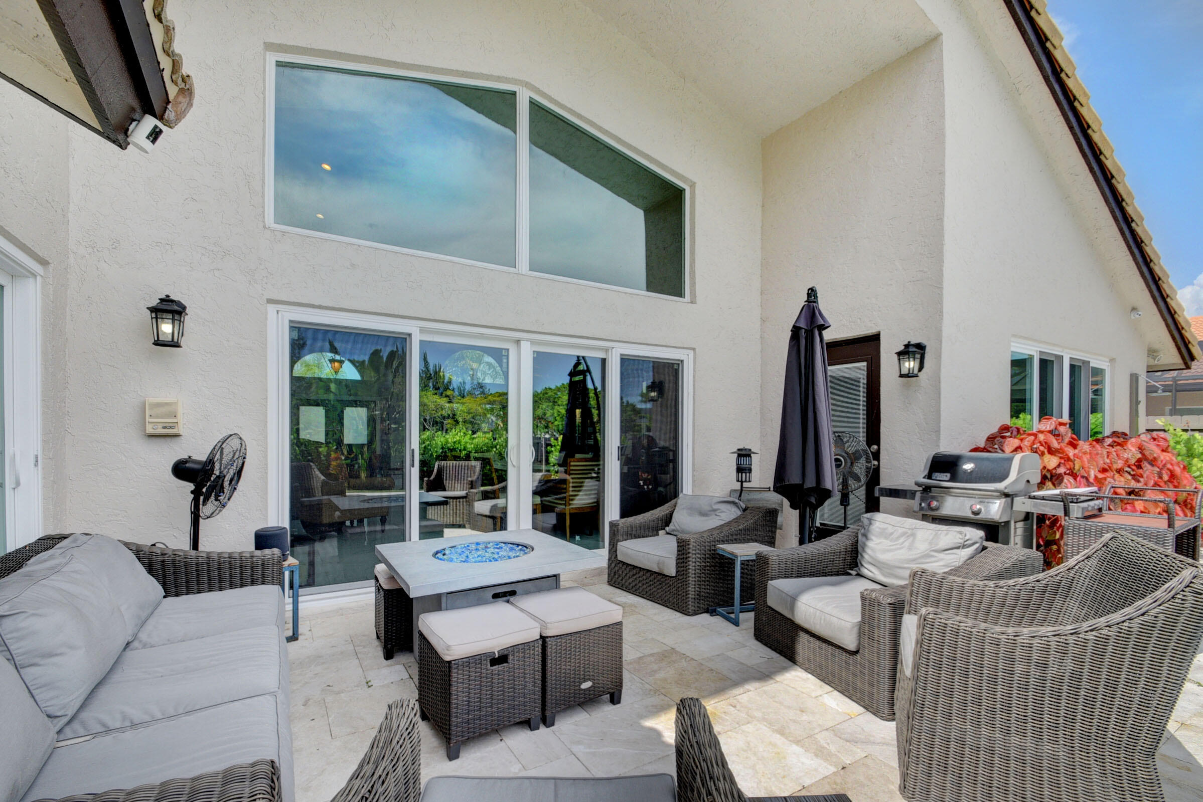 5598 Aspen Ridge Circle