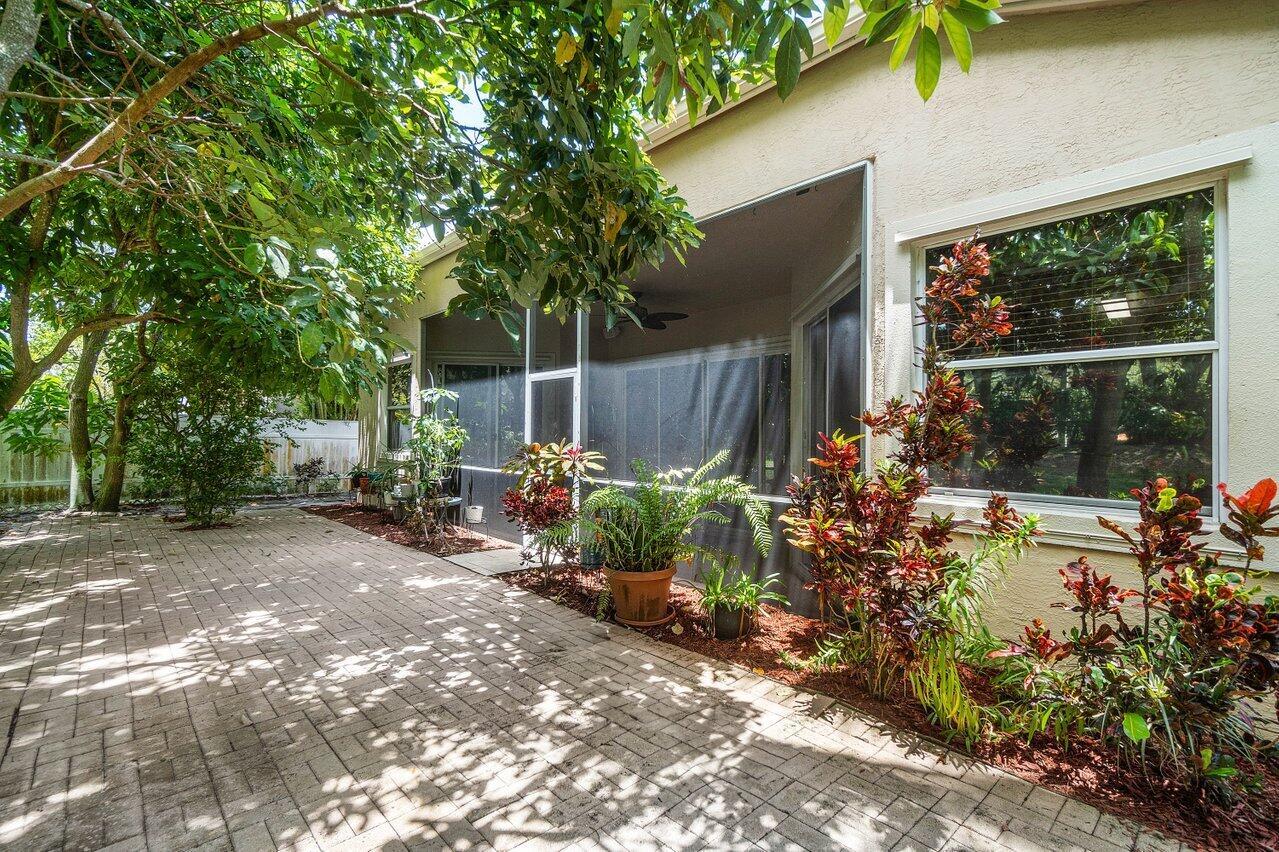 9034 Alexandra Circle