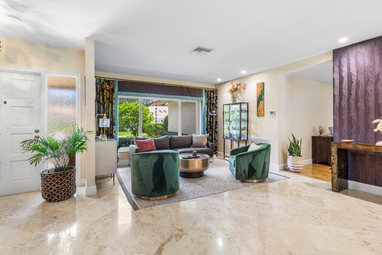 1935 SW 7th Court