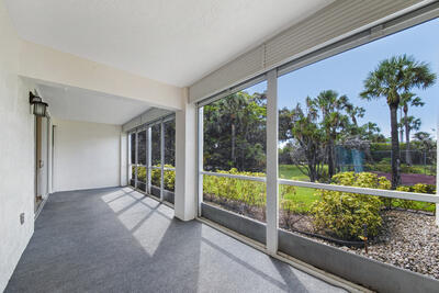 105 Half Moon Circle B1
