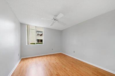 105 Half Moon Circle B1