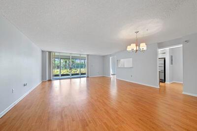 105 Half Moon Circle B1