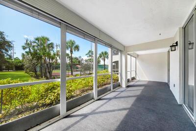 105 Half Moon Circle B1