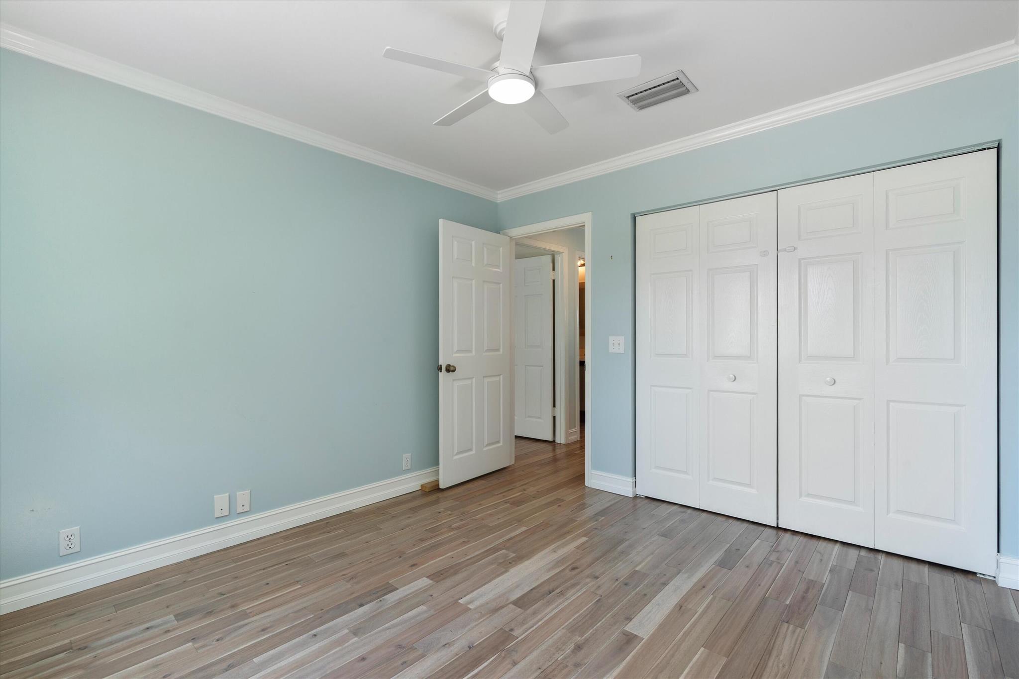 7605 Santee Terrace