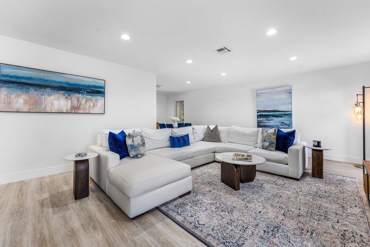 474 S Country Club Drive